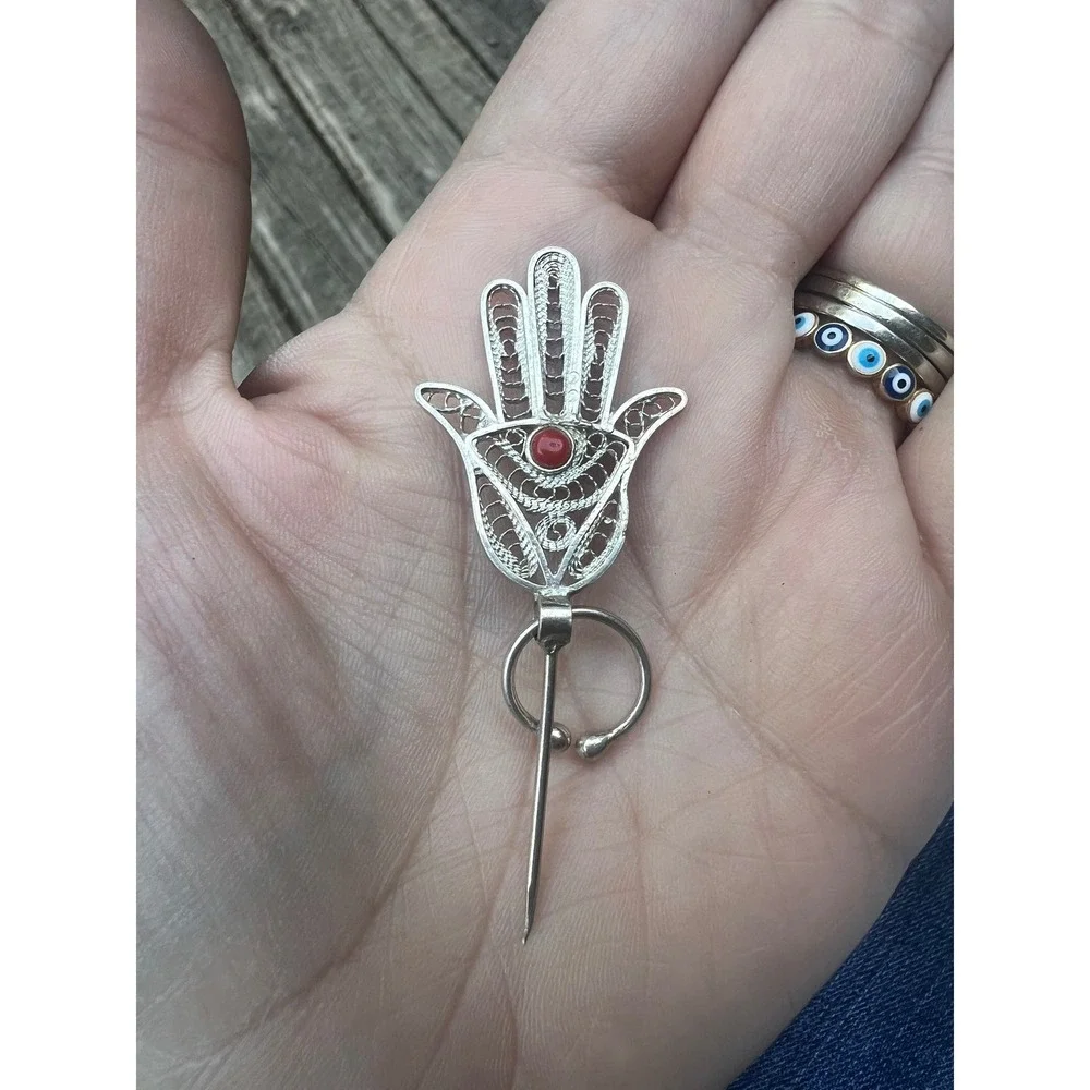 Vtg Hamsa Hand Evil Eye Filigree Stick Pin Silver Tone Red Cabochon Scarf Hat